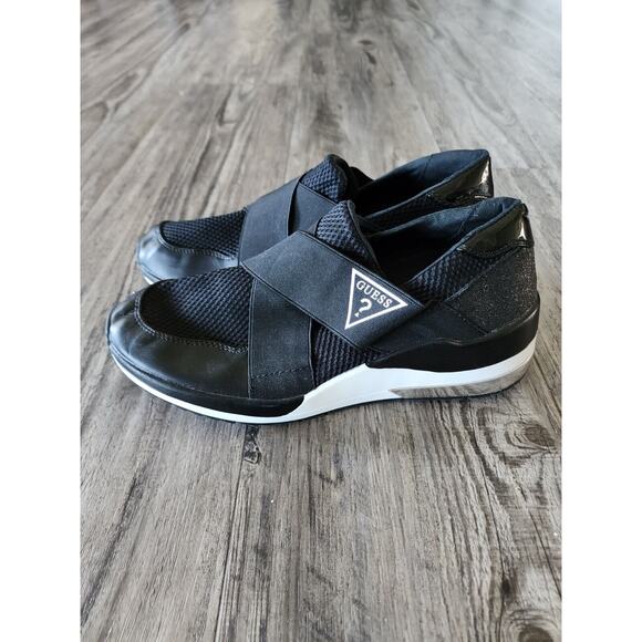 GUESS Sneakers Women's 8.5 Black And White - Picture 5 of 8